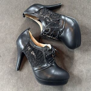 Women’s Black High Heel Lace Up Booties with Lace Detail EU40 Size 9/9.5 US  NEW